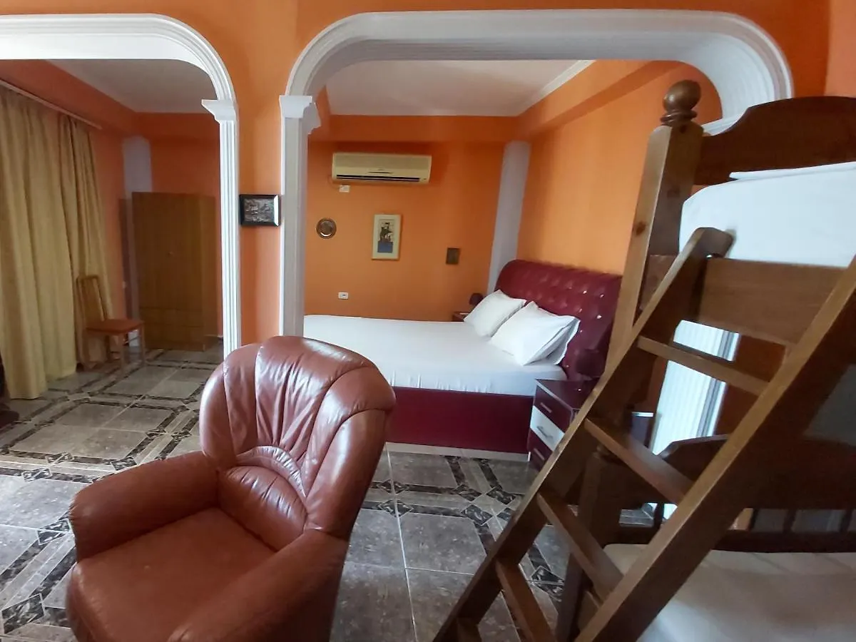 Vila Blu Bed & Breakfast Himare