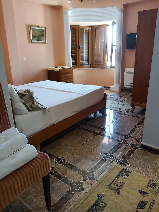Vila Blu Bed & Breakfast Himare