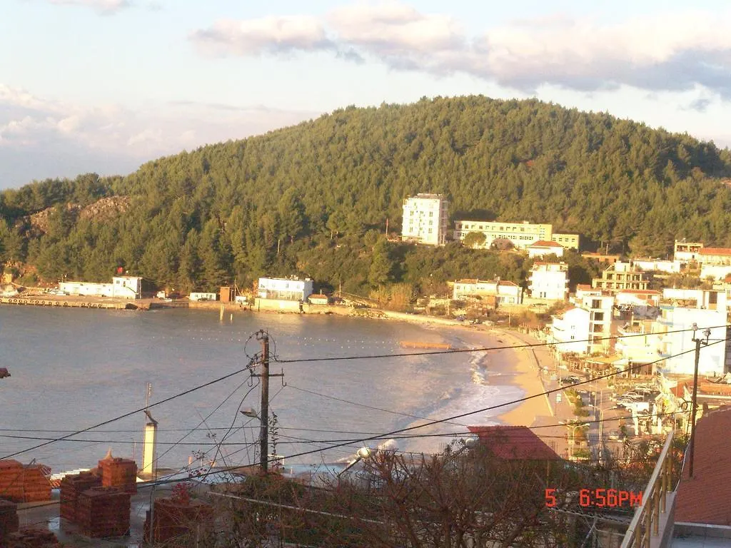 Vila Blu Bed & Breakfast Himare